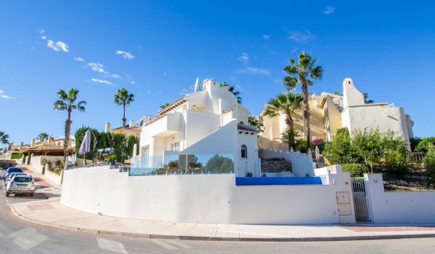 Återförsäljning - Villa -
Orihuela Costa - Costa Blanca