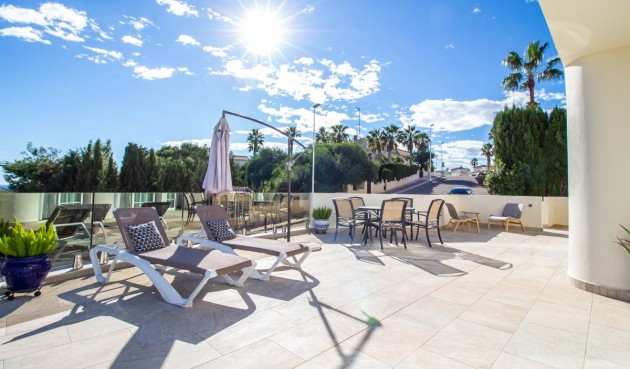 Reventa - Villa -
Orihuela Costa - Costa Blanca