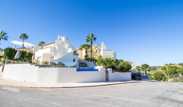 Återförsäljning - Villa -
Orihuela Costa - Costa Blanca