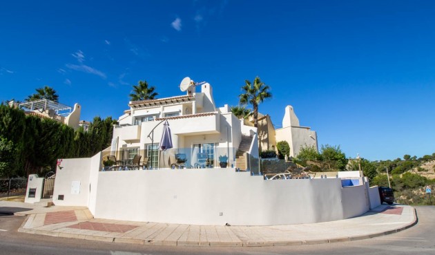 Återförsäljning - Villa -
Orihuela Costa - Costa Blanca