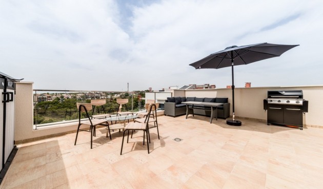 Brukt - Apartment Penthouse -
Orihuela Costa - Villamartín