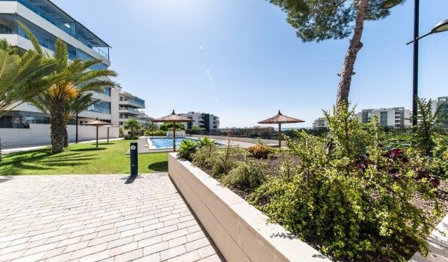 Återförsäljning - Apartment Penthouse -
Orihuela Costa - Villamartín