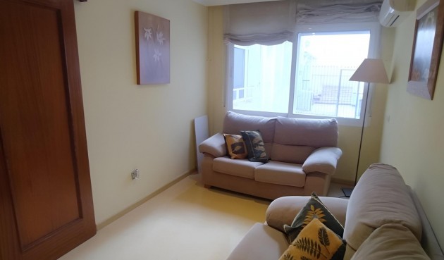 Resale - Apartment -
Torrevieja - Estacion De Autobuses