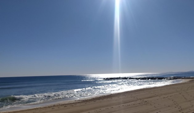 Återförsäljning - Takvåning -
Torrevieja - Playa del Cura