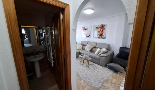 Återförsäljning - Apartment -
Torrevieja - Los Altos