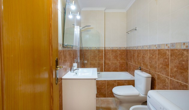 Återförsäljning - Apartment -
Torrevieja - Costa Blanca