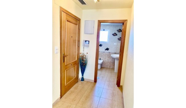 Resale - Apartment -
Guardamar del Segura - Puerto