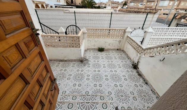 Återförsäljning - Bungalow -
Torrevieja - Torreblanca