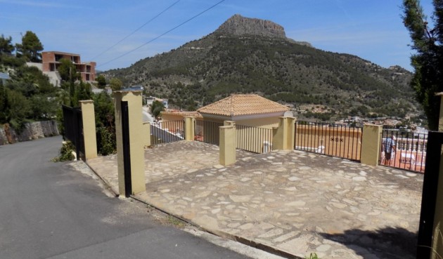 Återförsäljning - Villa -
Calpe - Costa Blanca