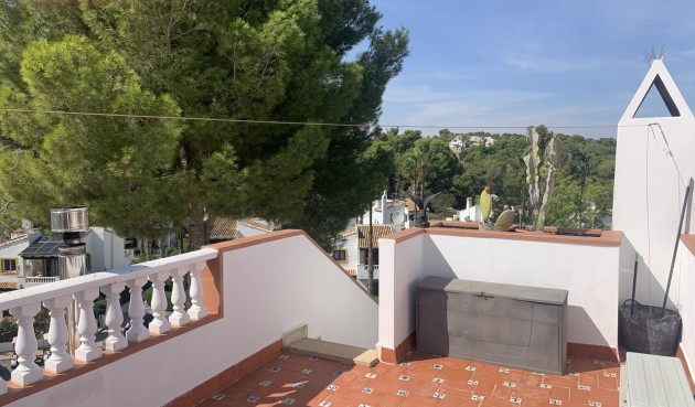 Resale - Villa -
Villamartin - Costa Blanca