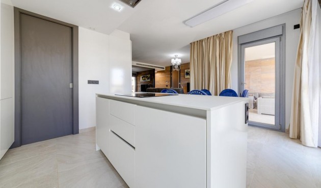 Återförsäljning - Apartment -
Orihuela Costa - Cabo Roig