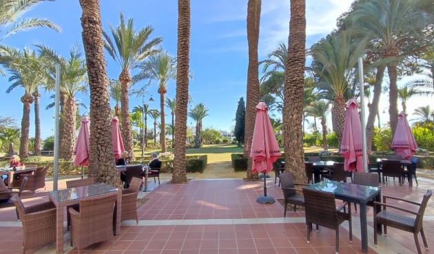 Resale - Apartment -
Hacienda Riquelme Golf Resort - Inland