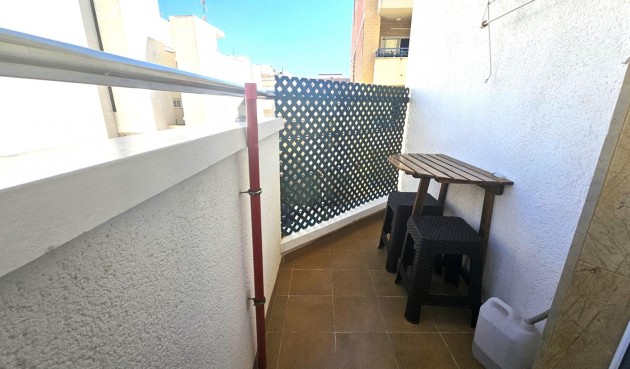 Återförsäljning - Apartment -
Torrevieja - Centro