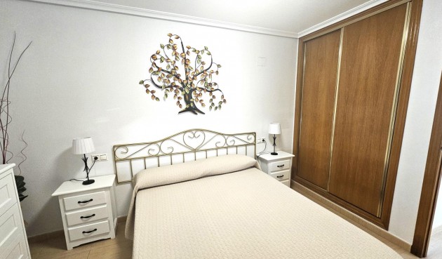 Återförsäljning - Apartment -
Torrevieja - Centro