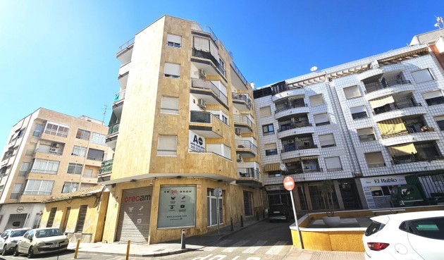 Återförsäljning - Apartment -
Torrevieja - Centro