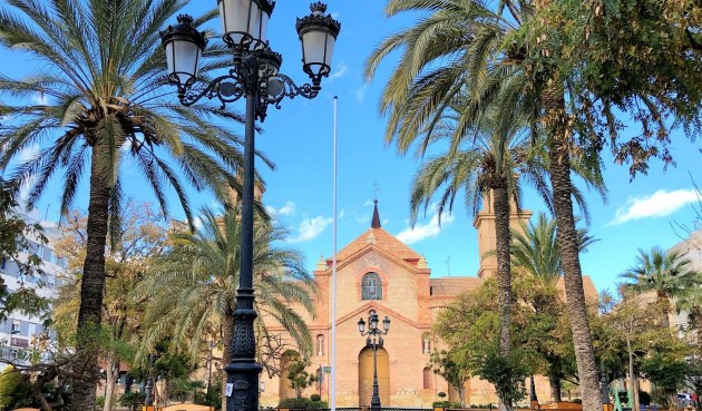 Återförsäljning - Apartment -
Torrevieja - Centro