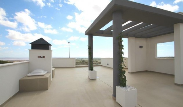 Obra nueva - Villa -
Orihuela Costa - Campoamor