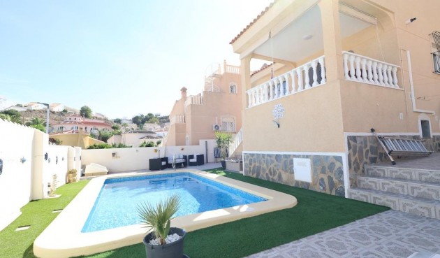 Resale - Villa -
Ciudad Quesada - Costa Blanca