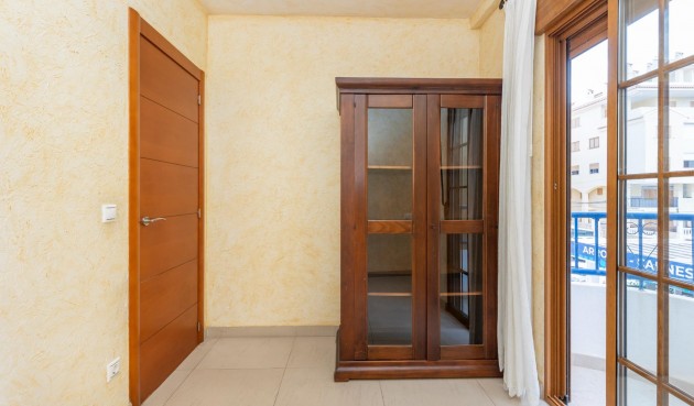 Återförsäljning - Apartment -
Torrevieja - La Mata