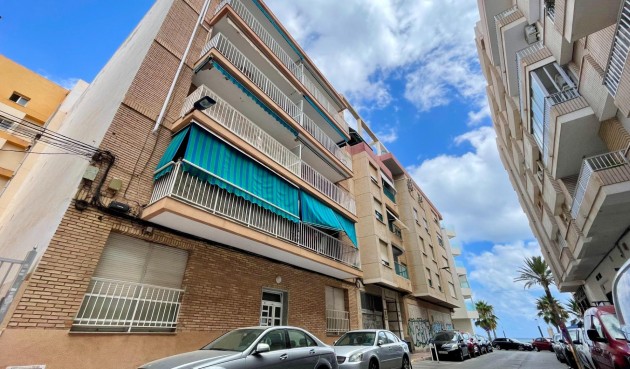 Resale - Apartment -
Torrevieja - Playa del Cura