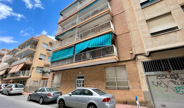 Återförsäljning - Apartment -
Torrevieja - Playa del Cura