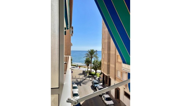 Återförsäljning - Apartment -
Torrevieja - Playa del Cura