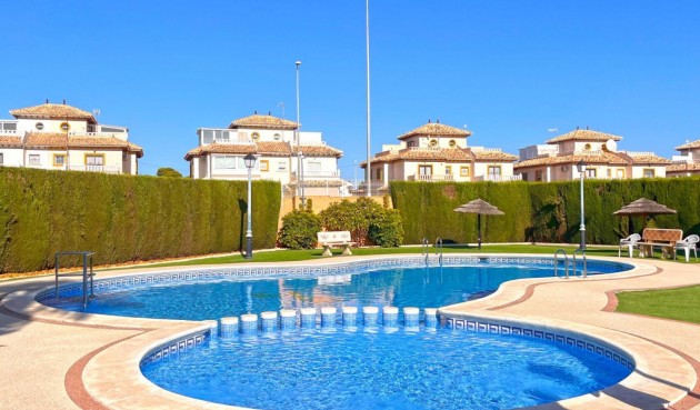 Brukt - Town House -
Orihuela Costa - Costa Blanca