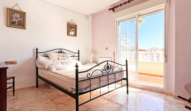 Återförsäljning - Town House -
Orihuela Costa - Costa Blanca