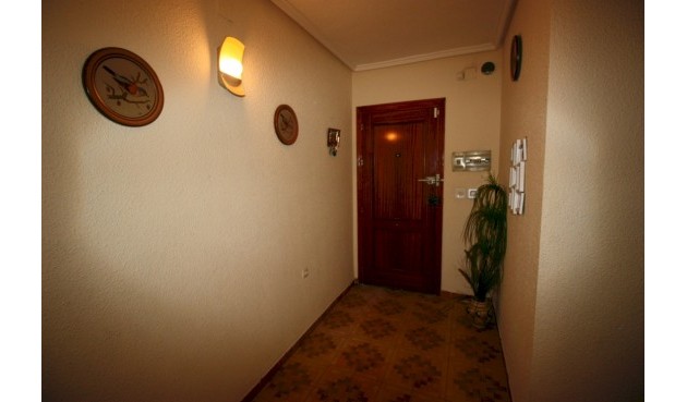 Återförsäljning - Apartment -
Guardamar del Segura - Costa Blanca