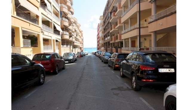 Återförsäljning - Apartment -
Guardamar del Segura - Costa Blanca