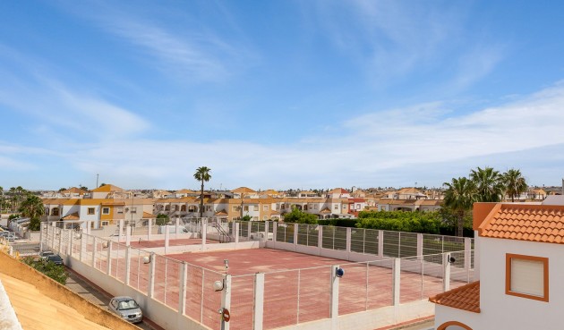 Resale - Bungalow -
Torrevieja - Costa Blanca