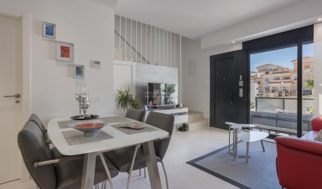 Återförsäljning - Town House -
Orihuela Costa - Costa Blanca