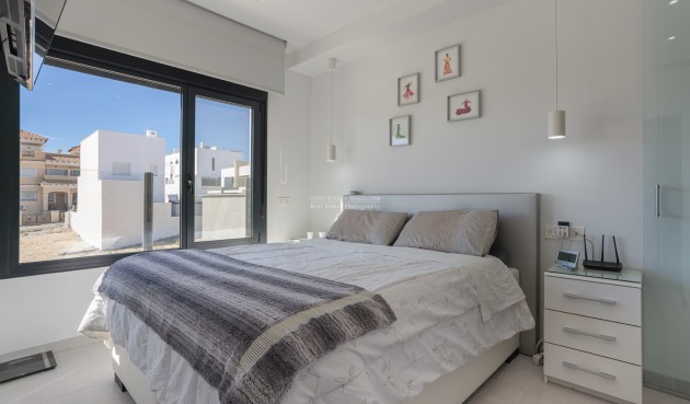 Brukt - Town House -
Orihuela Costa - Costa Blanca