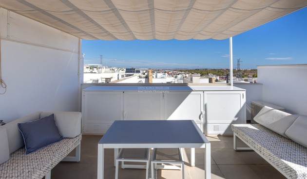 Återförsäljning - Town House -
Orihuela Costa - Costa Blanca