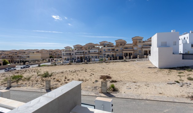 Reventa - Town House -
Orihuela Costa - Costa Blanca