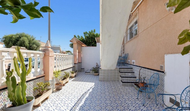 Resale - Quad Villa -
Los Altos - Costa Blanca