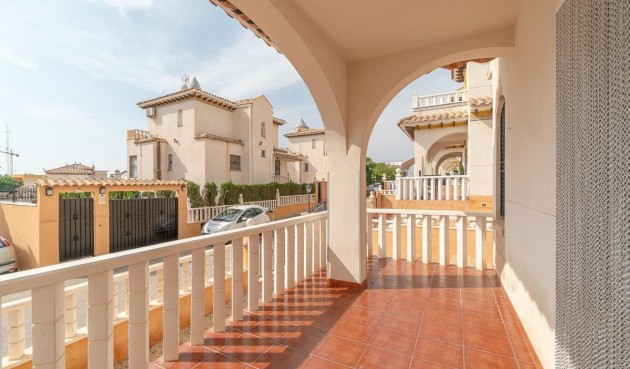 Reventa - Town House -
Orihuela Costa - Los Dolses