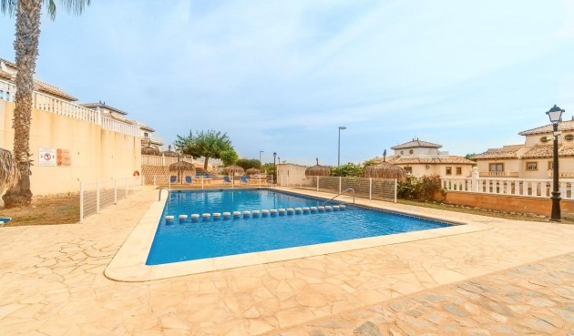 Reventa - Town House -
Orihuela Costa - Los Dolses