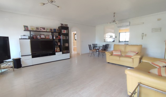 Resale - Apartment -
Campoamor - Costa Blanca