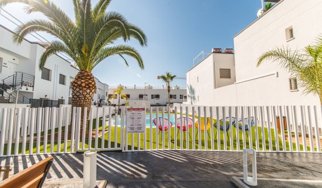 Reventa - Apartment -
Pilar de la Horadada - La Torre De La Horadada