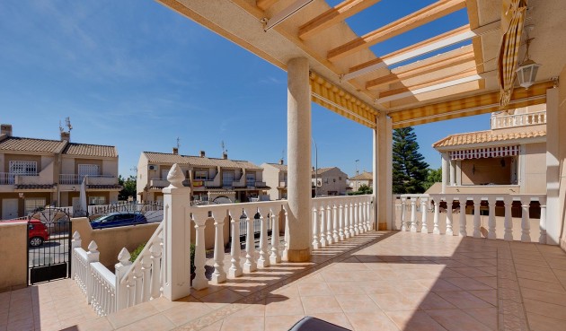 Reventa - Villa -
Torrevieja - Costa Blanca