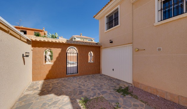 Reventa - Villa -
Torrevieja - Costa Blanca