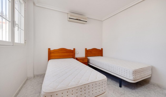 Reventa - Villa -
Torrevieja - Costa Blanca