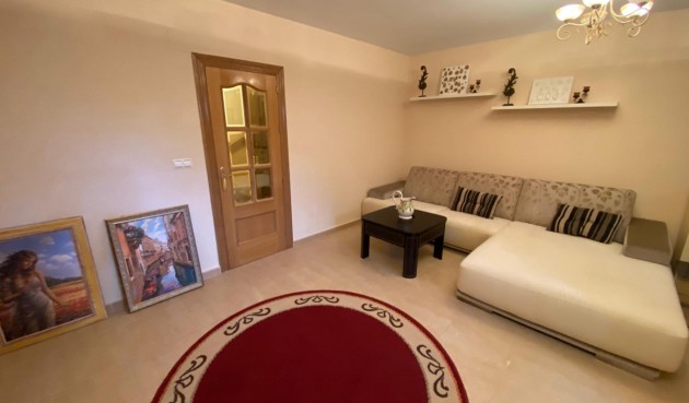 Återförsäljning - Duplex -
Torrevieja - Los Altos