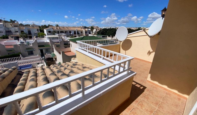 Återförsäljning - Duplex -
Torrevieja - Los Altos