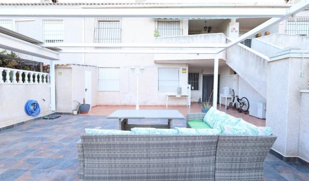 Resale - Bungalow -
Orihuela Costa - Costa Blanca