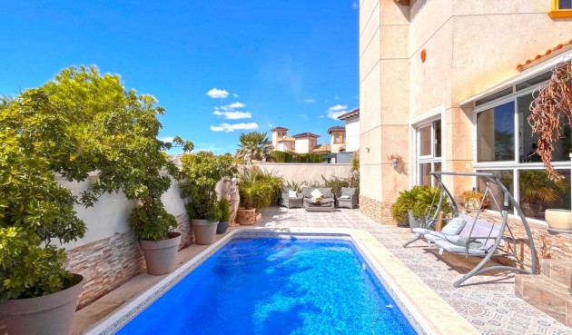 Resale - Villa -
Orihuela Costa - Costa Blanca