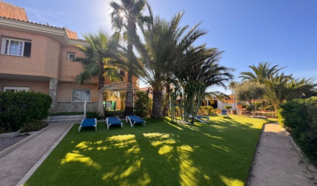 Reventa - Villa -
La Manga del Mar Menor - Costa Calida