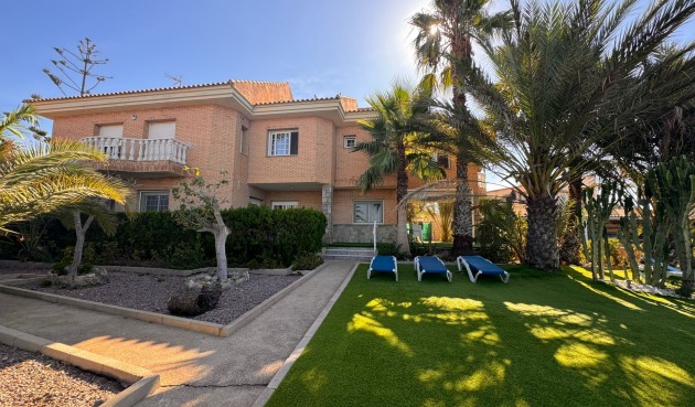 Återförsäljning - Villa -
La Manga del Mar Menor - Costa Calida