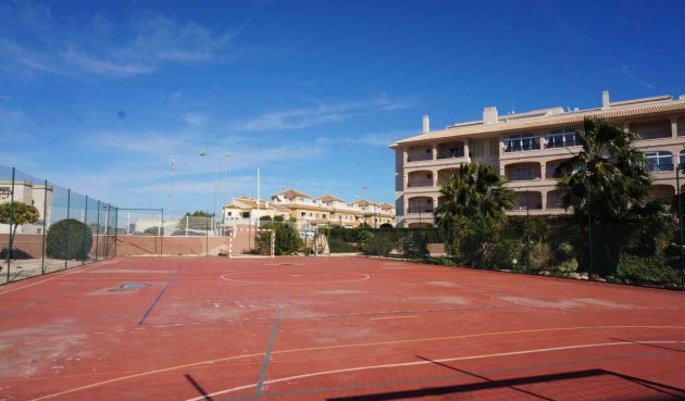 Reventa - Ático -
Orihuela Costa - Playa Flamenca